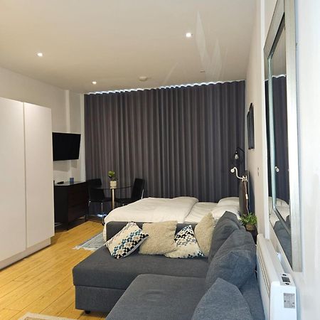 Classic Studio For 4 In Piccadilly Soho Central London Vr3 Eksteriør bilde