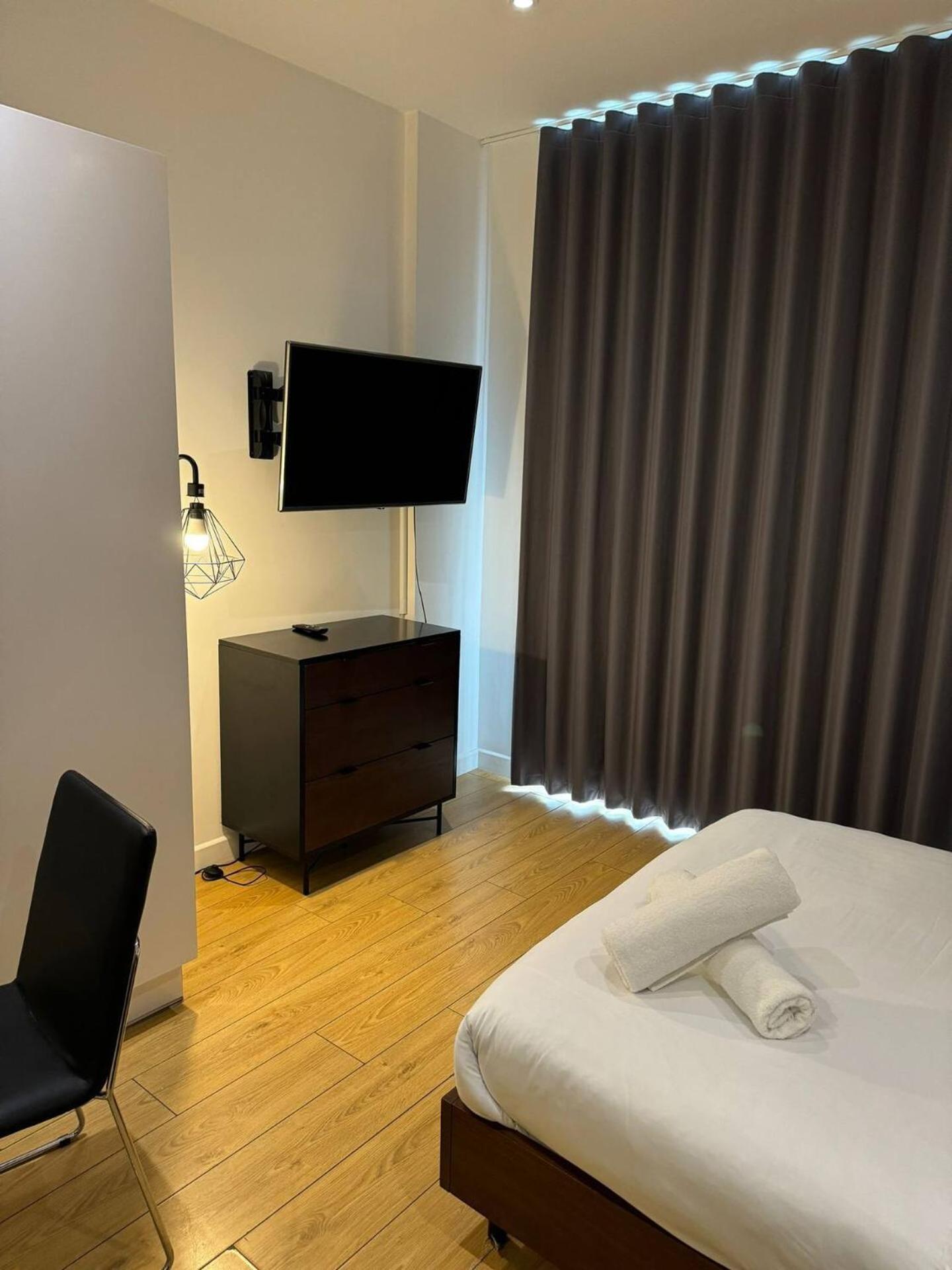 Classic Studio For 4 In Piccadilly Soho Central London Vr3 Eksteriør bilde